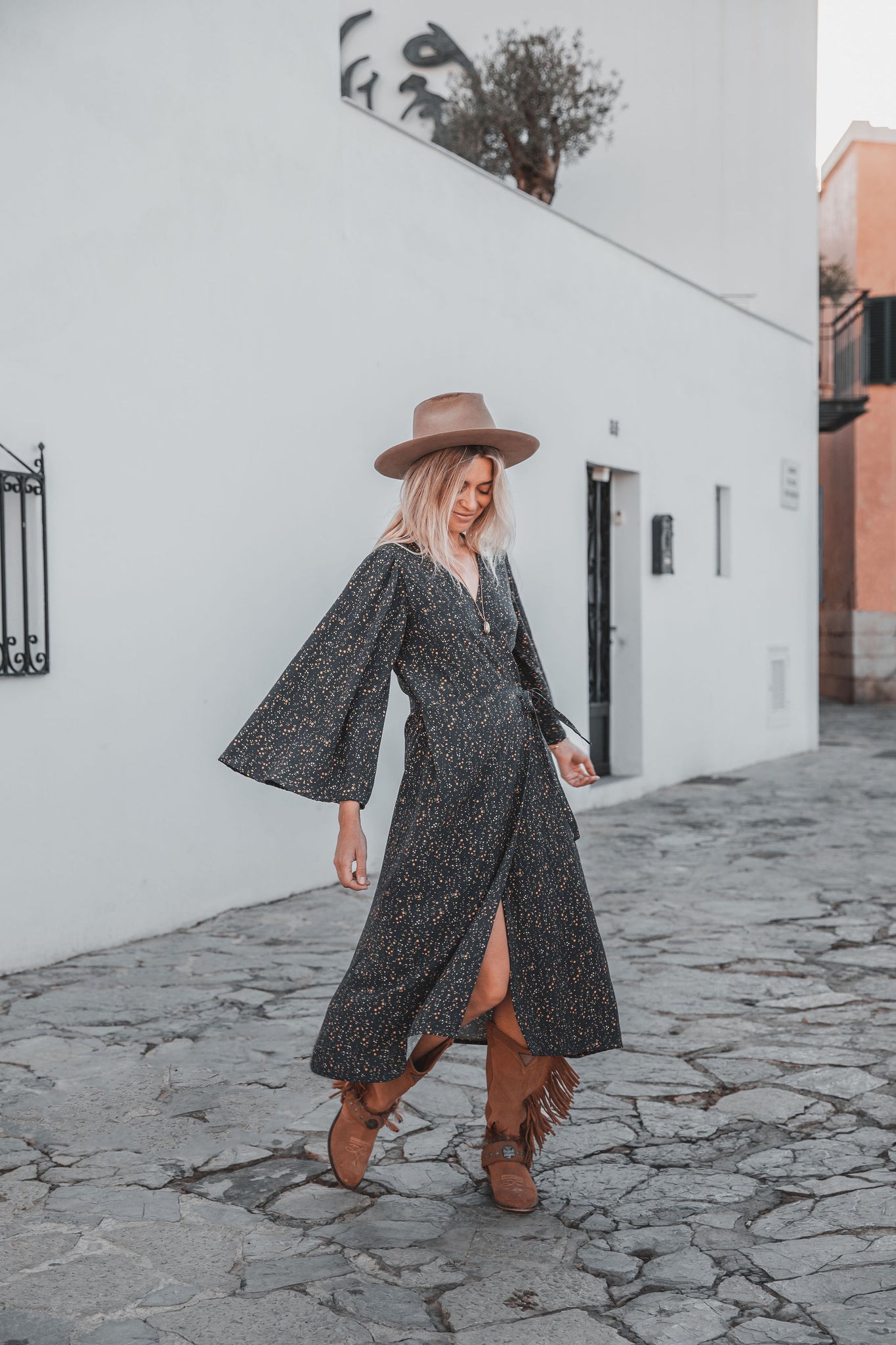 NATURAL BOHEMIAN MAMA WRAP DRESS -exotic leaf print